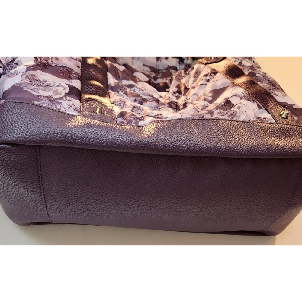 Cynthia Rowley Large Quilted Purple Lavender Floral Camo Weekender Diaper Bag - Picture 9 of 16